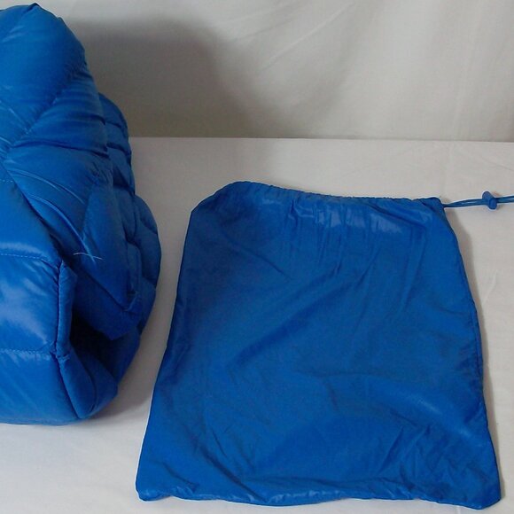 Original Deluxe Cobalt Blue Puffer Lightweight Jacket with travel bag Size L - Picture 6 of 12
